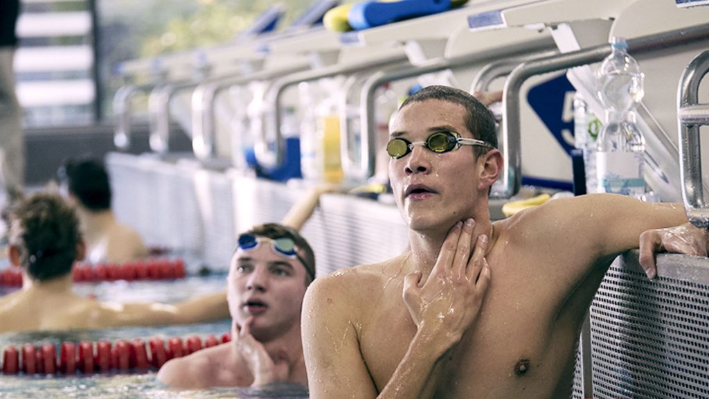 Schwimmer Jacob Heidtmann von dem Film DIE NORM